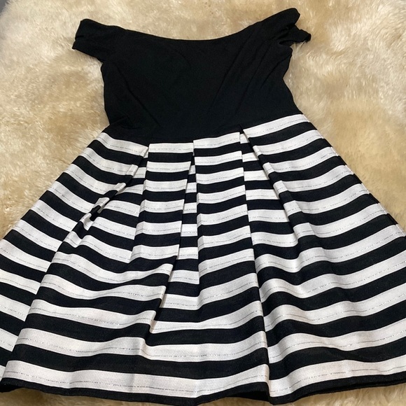 City studio off the shoulder dress size 7 - Picture 1 of 9